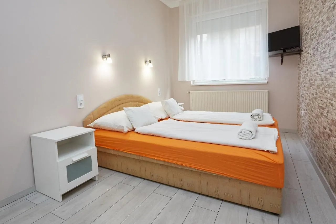 Zoli Apartmanok-Anna Kölcsey 32 Hajdúszoboszló Magyarország